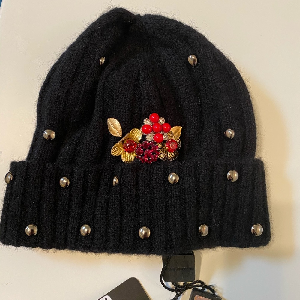 Cashmere baby hat